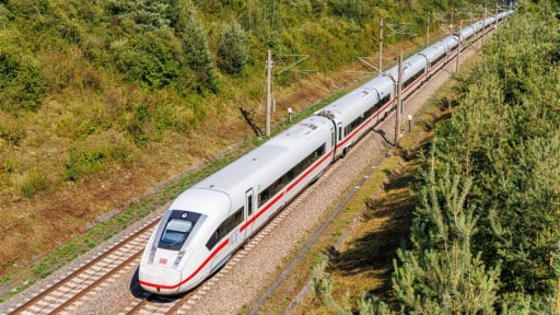 VinSpeed đăng ký đầu tư dự án đường sắt cao tốc Bắc – Nam 