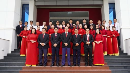 Văn phòng đại diện Agribank khu vực Tây Nam Bộ: 10 năm đồng hành và phát triển