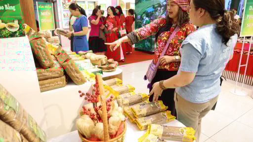 Loại thịt nổi tiếng Cao Bằng đang có mặt tại Sài Gòn, chưa hết còn nhiều đặc sản OCOP khác