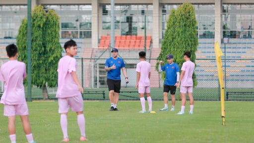 Tiền đạo Nguyễn Văn Dương của U16 Việt Nam: 'HLV Cristiano Roland muốn các cầu thủ chơi bóng tự nhiên'