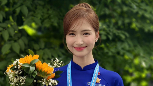 Hòa Minzy chia sẻ niềm hạnh phúc khi được tuyên dương Thanh niên tiên tiến làm theo lời Bác