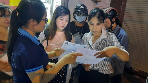 Vụ Trung tâm Anh ngữ Úc Châu đột ngột đóng cửa: Phụ huynh rưng rưng nước mắt, không còn tiền cho con học nơi khác