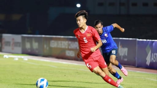 SLNA “chi viện” CLB Lâm Đồng tài năng 17 tuổi