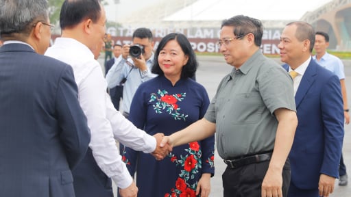Hình ảnh Thủ tướng Phạm Minh Chính dự Lễ khởi công xây dựng cầu Tứ Liên gần 20.000 tỷ đồng