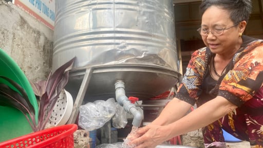 Nước sạch nông thôn ở một xã của Quảng Ninh, cách gì để “cởi trói” tâm lý sợ tốn thêm chi phí của người dân?