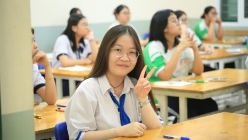 Tuyển sinh đại học năm 2025: Những trường đại học nào tại TP.HCM tuyển sinh khối C00?
