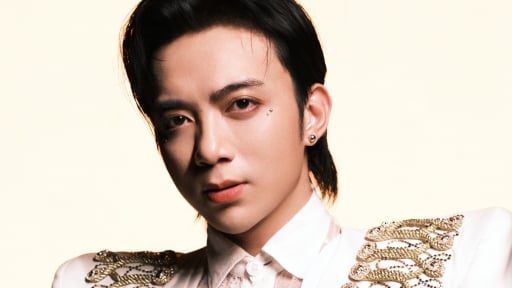 Nhiều chương trình hoãn trong hai ngày quốc tang, Soobin Hoàng Sơn viết thư mong được thông cảm