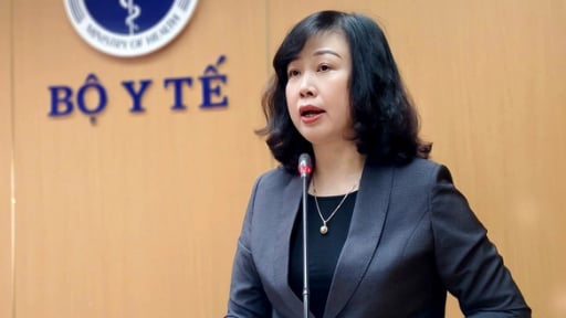 Bộ trưởng Bộ Y tế: 'Người dân rất hoang mang, ra đường không biết mặt hàng nào là giả, nhái'