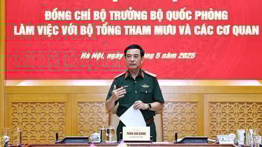 Đại tướng Phan Văn Giang yêu cầu nghiên cứu, rà soát, sắp xếp biên chế, tổ chức quân sự địa phương, Bộ đội Biên phòng hợp lý