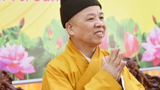 Hòa thượng Thích Thanh Quyết: “Chiêm bái xá lợi Phật là mê tín hay không còn tùy vào nhận thức mỗi người”