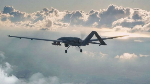 Đóng cửa bầu trời Moscow - chiến thuật mới của Ukraine tung hàng trăm UAV chỉ trong vài ngày để tấn công Nga 