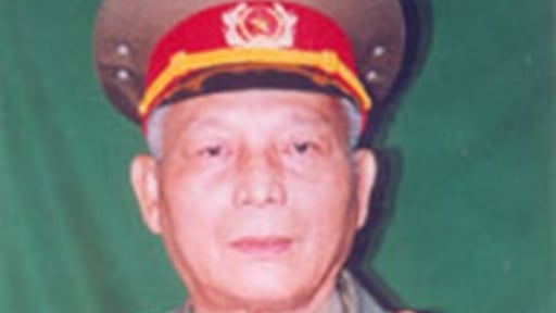 Vị tướng nào từng là người đầu tiên bổ nhát cuốc xây dựng đường cơ giới Trường Sơn?
