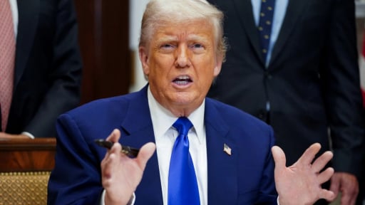 Ông Trump bất ngờ nổi đóa với Nga và ông Putin