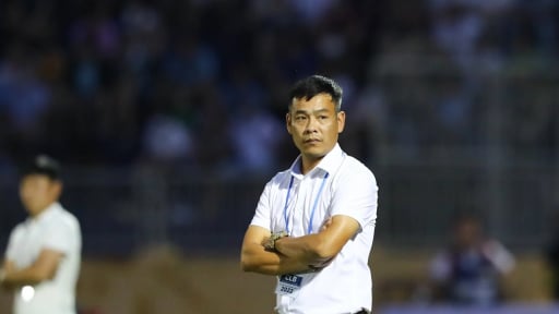 Tin chiều 28/5: Cựu HLV SLNA thay ông Hoàng Anh Tuấn ngồi “ghế nóng” ở Bắc Ninh FC?