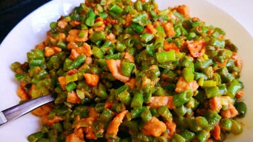 Loại rau có protein cao hơn thịt, trứng, sữa, thanh nhiệt, giảm huyết áp, xào thịt cực thơm