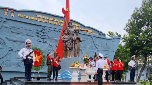 100 nhà báo đến Trường Sa dịp kỷ niệm 100 năm Ngày Báo chí cách mạng Việt Nam