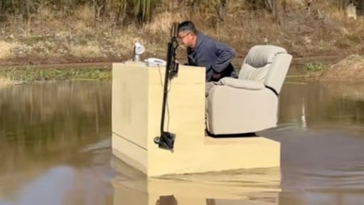 Trầm trồ trước những sáng chế “siêu dị” của người đàn ông sống ẩn dật trên núi