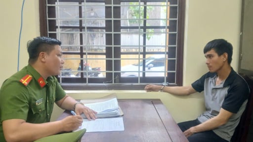  Công an TP.Huế bắt đối tượng trốn truy nã về tội lạm dụng tín nhiệm chiếm đoạt tài sản 