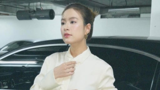 Hoàng Thùy Linh bất ngờ xuất hiện tại nhà Nghệ sĩ Nhân dân Công Lý, hé lộ mối quan hệ lâu năm