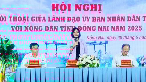 Trước giờ sáp nhập với Bình Phước, lãnh đạo tỉnh Đồng Nai tổ chức đối thoại, gỡ khó cho nông dân, doanh nghiệp