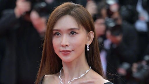Siêu mẫu xứ Đài gây 'sốc' với diện mạo hốc hác, nghi vấn ly hôn chồng kém tuổi