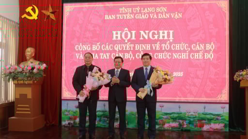 Gần 1.000 cán bộ, công chức ở Lạng Sơn xin nghỉ hưu trước tuổi khi sắp xếp đơn vị hành chính