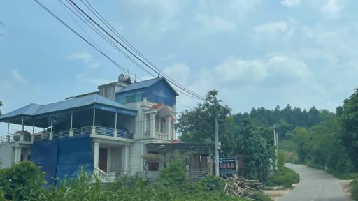 Ở khu vực nông thôn, xây nhà trong hành lang an toàn lưới điện có được không?