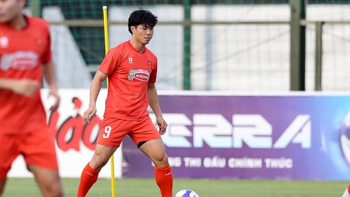 HLV Kim Sang-sik gạch tên Công Phượng khỏi danh sách ĐT Việt Nam