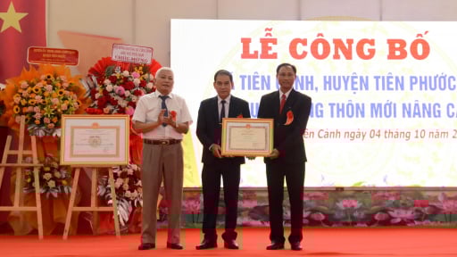 Trước ngày về 'chung nhà' với Đà Nẵng, một đơn vị của Quảng Nam về đích huyện nông thôn mới sớm 1 năm
