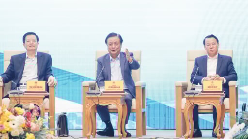 Phó Chủ tịch Quốc hội Lê Minh Hoan: Dân Việt như trục kết nối nông dân với những nhà hoạch định chính sách