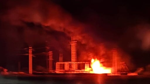 Ukraine tấn công bất ngờ khiến nhiều vùng của Nga mất điện