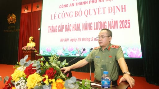 Bộ Công an lấy ý kiến khen thưởng với Trung tướng Nguyễn Thanh Tùng, Giám đốc Công an Hà Nội và 2 đại tá