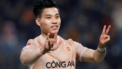 Tin chiều 3/6: Vũ Văn Thanh bất ngờ “quay xe” với CLB CAHN?