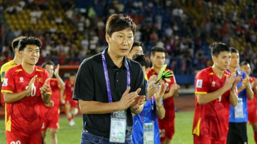 HLV Kim Sang-sik tiếc cho Công Phượng, tin vào Cao Pendant Quang Vinh