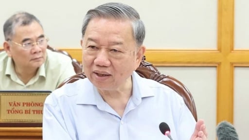 Tổng Bí thư Tô Lâm yêu cầu giải quyết dứt điểm chế độ chính sách cho cán bộ khi sáp nhập tỉnh, xã