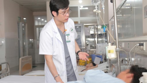 Nam công nhân bị suy thận cấp, tiêu vân cơ vì say nóng