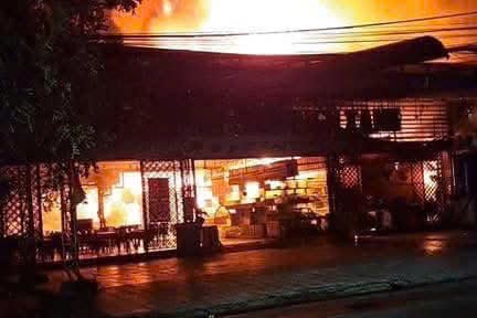 Cháy lớn tại nhà hàng hải sản Biển Xanh, thực khách và nhân viên tháo chạy tán loạn