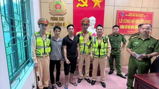 Hai phạm nhân trốn khỏi trại giam Thanh Xuân, Bộ Công an bị bắt khi đang lẩn trốn trong rừng keo ở Nghệ An