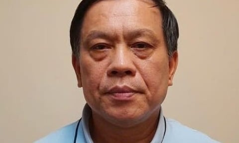 Nguyên Thứ trưởng Bộ LĐTB&XH bị cáo buộc tạo “giấy phép con” để nhận hối lộ, đối mặt với khung hình phạt nào?
