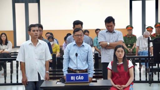 Nguyên Trưởng Ban và nguyên phó Ban Dân tộc tỉnh An Giang cùng thuộc cấp lãnh án tù