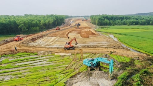 Cấp xã được quyết định nhiều dự án đầu tư công, quản lý thuế có thay đổi lớn từ 01/7/2025
