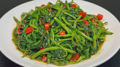 Loại rau báu vật của mùa hè, chế biến cách này thành món xào ngon nhất thế giới, xanh non, giòn ngọt
