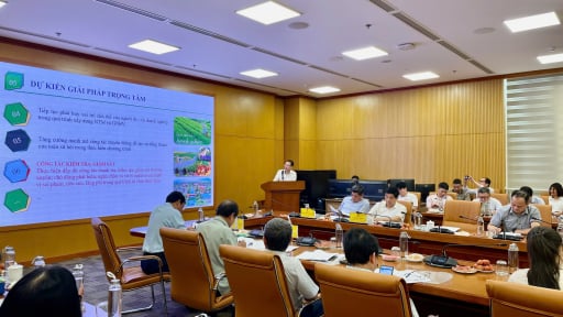 Nông thôn mới giai đoạn mới: Đổi mới tư duy, lấy người dân làm trung tâm, ưu tiên phát triển xanh và giảm nghèo bền vững