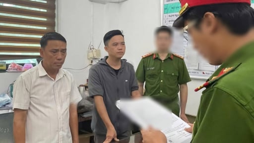 Giám đốc và kế toán công ty khai thác khoáng sản ở Hòa Bình bị bắt vì trốn thuế hàng tỷ đồng