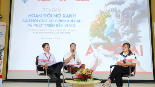 Giải pháp xử lý biến đổi khí hậu thông qua hoán đổi nợ xanh