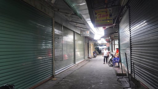 Cà Mau: Hàng loạt tiểu thương chợ trung tâm huyện Đầm Dơi đóng cửa cơ sở vì “sợ” kiểm tra