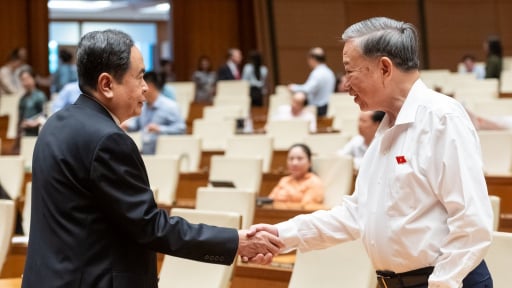 Quốc hội đồng ý không cấm nhà giáo dạy thêm, có chính sách tiền lương vượt trội
