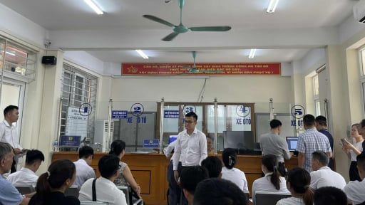 Sáp nhập tỉnh, thành phố từ ngày 1/7/2025, đăng ký xe và biển số xe thay đổi ra sao?