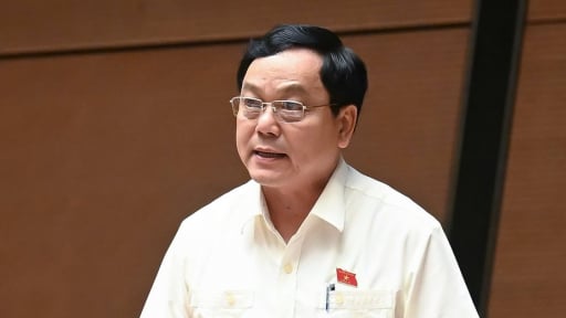Đại biểu Quốc hội nói về nỗi lòng của cán bộ phải chuyển nơi làm việc khi sáp nhập tỉnh và hiến kế giữ chân người tài