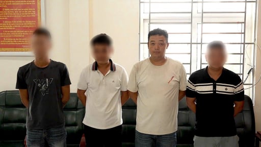 Lời khai của tài xế taxi vụ 'chặt chém' 4,2 triệu đồng của 2 khách Lào Cai